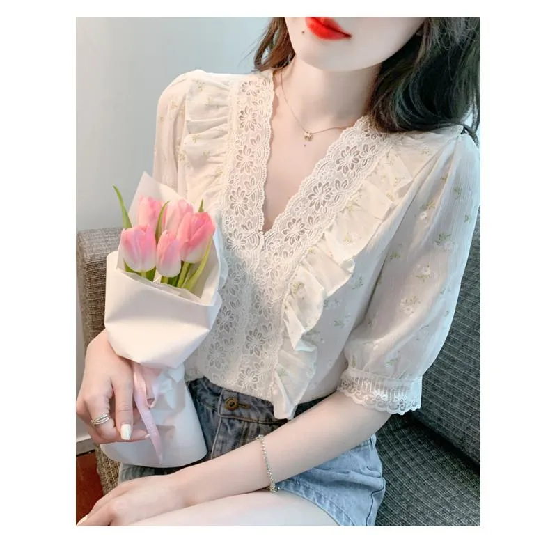 Fairy Floral Print Ruffle Trim V-Neck Chiffon Blouse