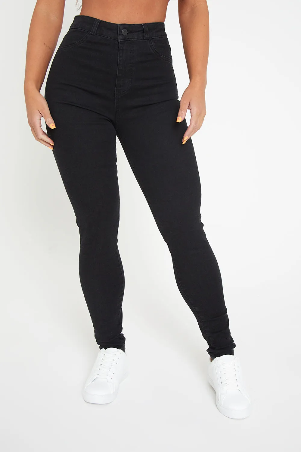 High Waisted Jeans in Black