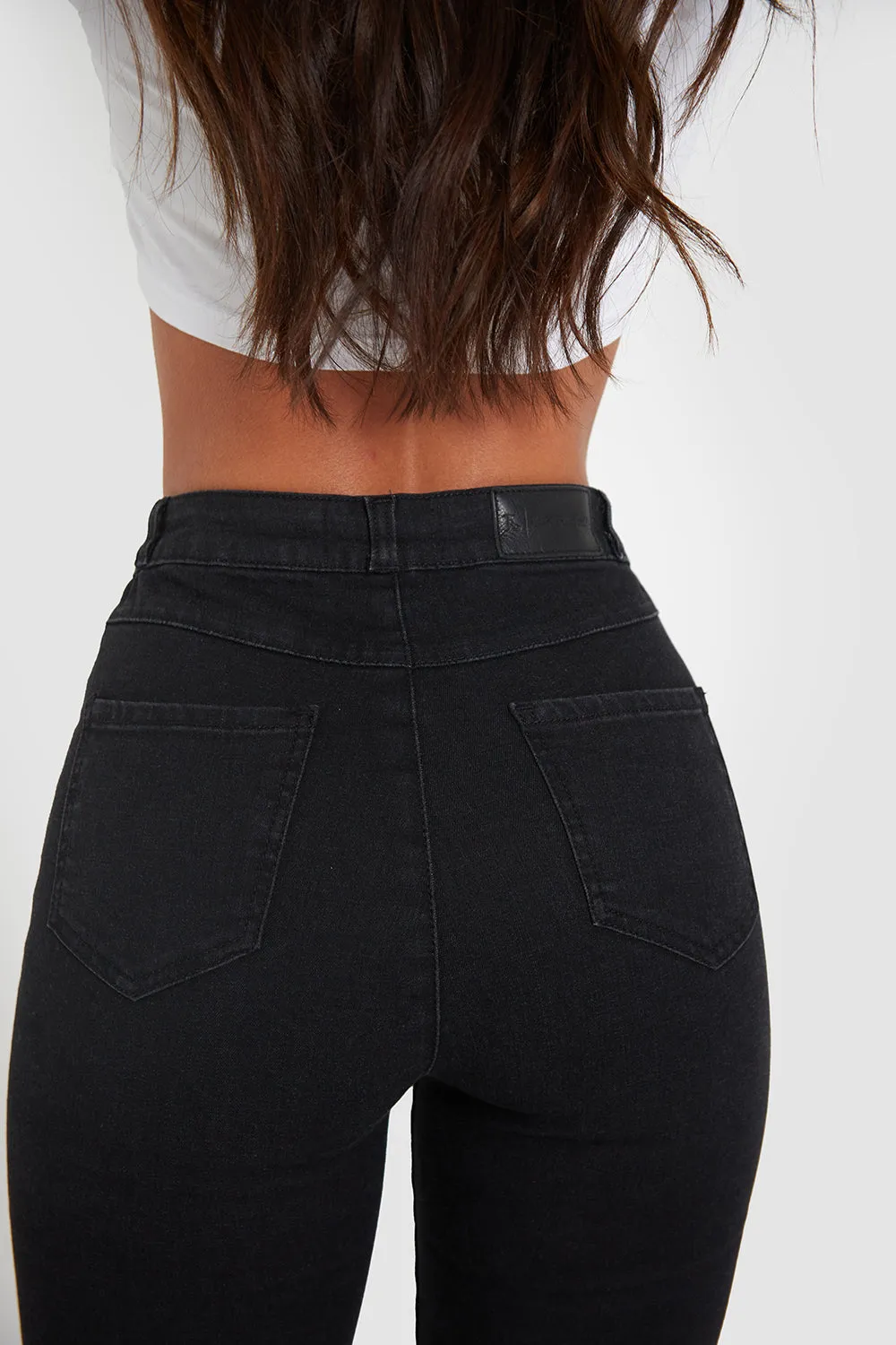 High Waisted Jeans in Black