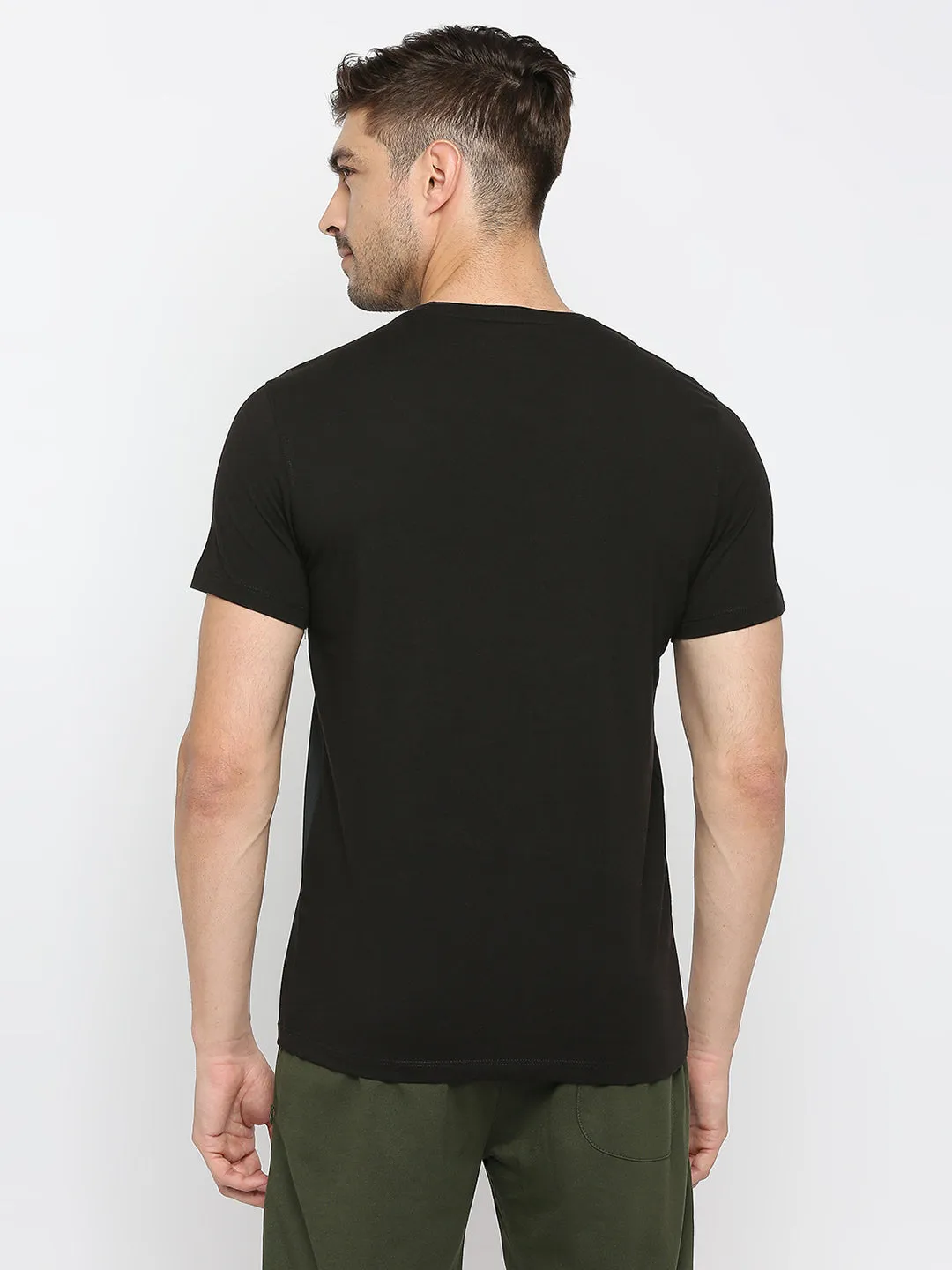 Men Premium Black Cotton Round Neck Printed Tshirt- Underjeans By Spykar