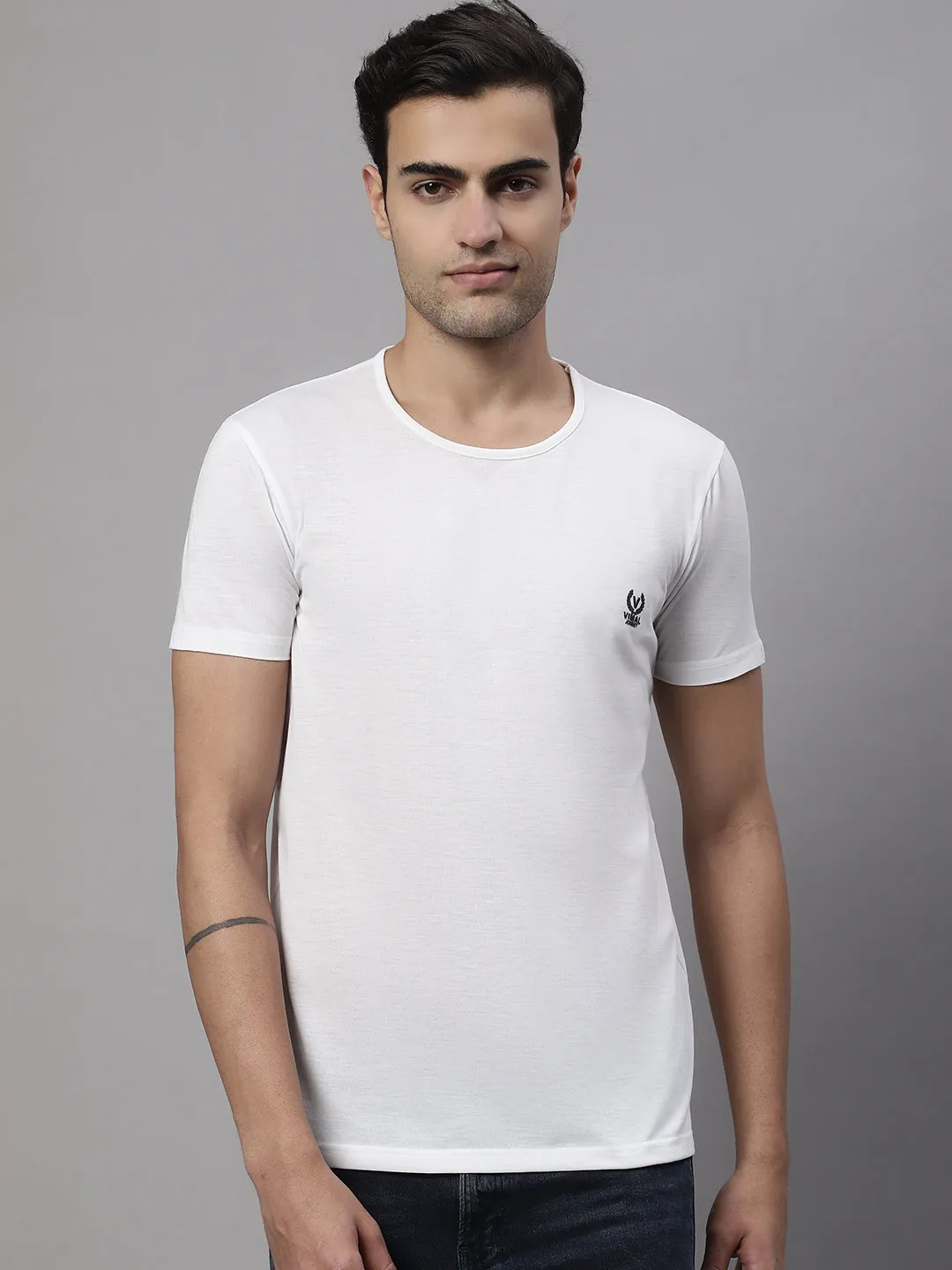 Vimal Jonney Round Neck Cotton Solid White T-Shirt for Men