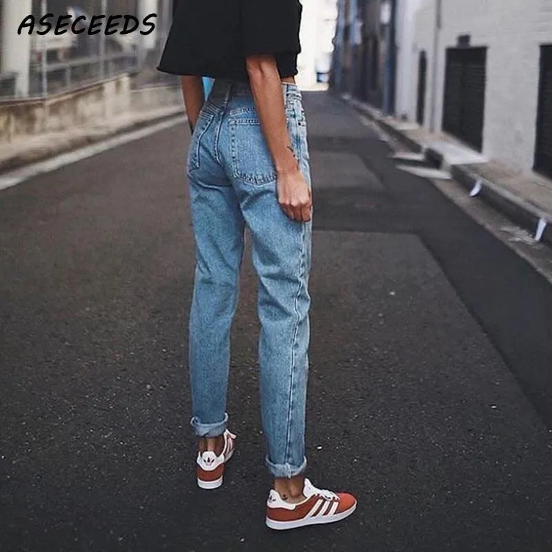 Vintage ladies boyfriend jeans for women